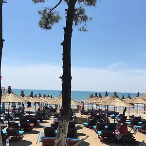 Inn Hotel Отель